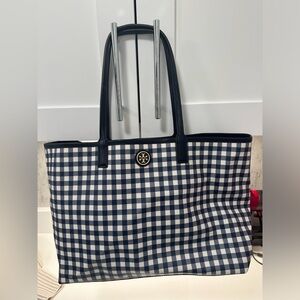 Tory Burch navy and blue tote bag. Excellent condition.